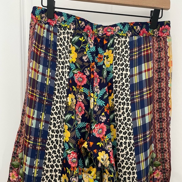 Johnny Was Silk Torin Pull On Wide Leg Pants.   15 - Picture 9 of 9